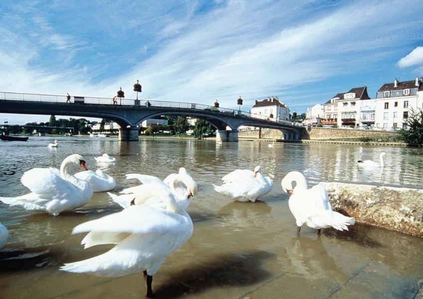 Notre Cocon Au Coeur De Ville Lagny-sur-Marne ภายนอก รูปภาพ